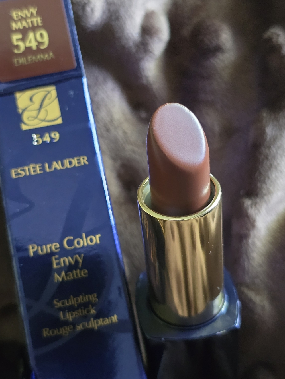 Estée Lauder Pure Color Envy Matte Sculpting Lipstick 549 Dilemma - Brown NEW